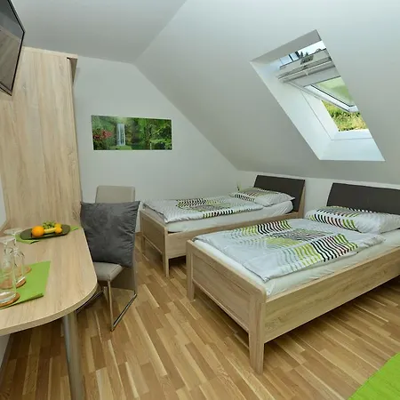 Postl Konukevi Steinhaus am Semmering